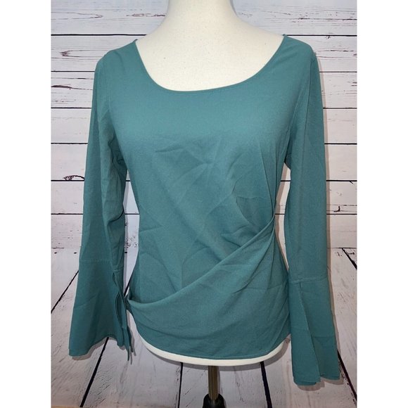 Soft Surroundings Shirt XS‎ Extra Small Blouse Style 24880 Long Sleeve Bell - Picture 1 of 9